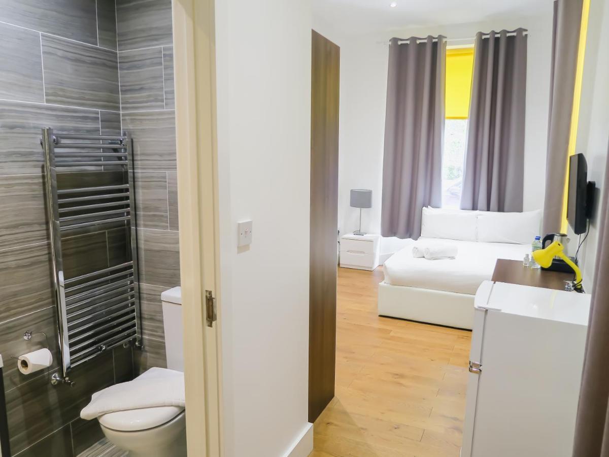 Titiwangsa One Accomodation At Paddington Londra Exterior foto