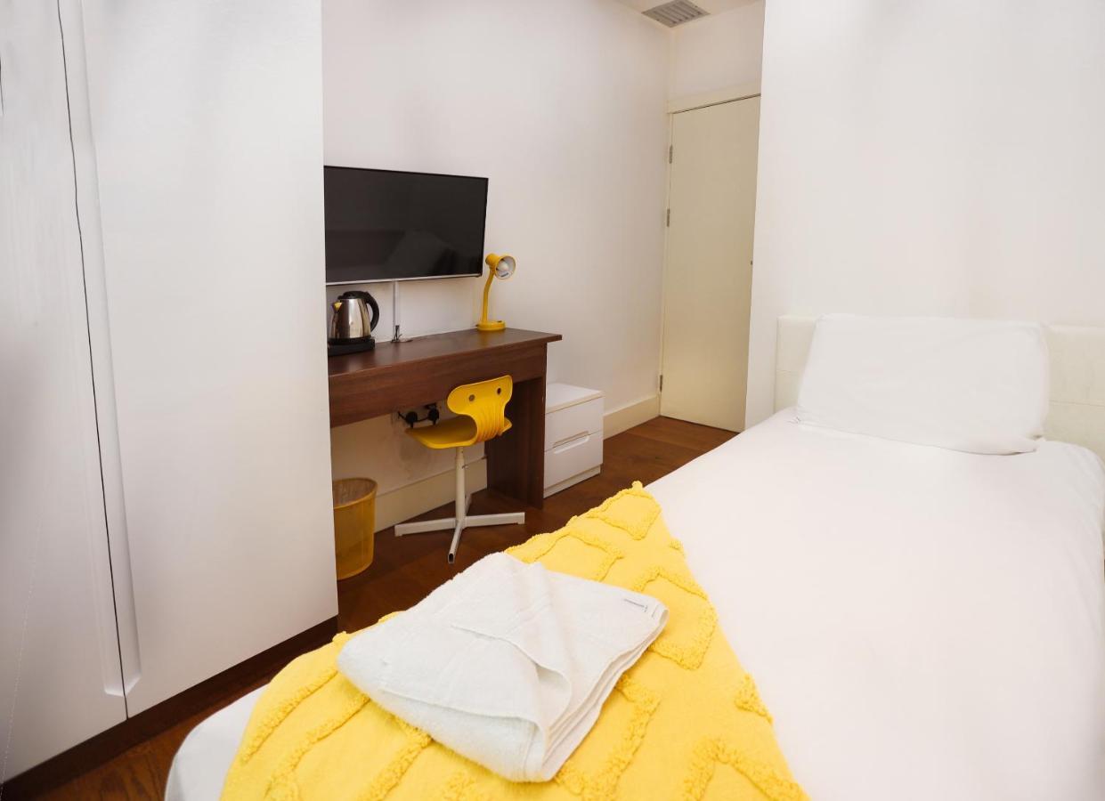 Titiwangsa One Accomodation At Paddington Londra Exterior foto